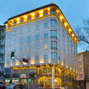 Bulvar 4*, Istambul Turquie