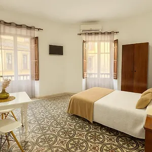 Casa Antares 2*, Granada İspanya