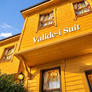 Valide-maide 2*, İstanbul Türkiye